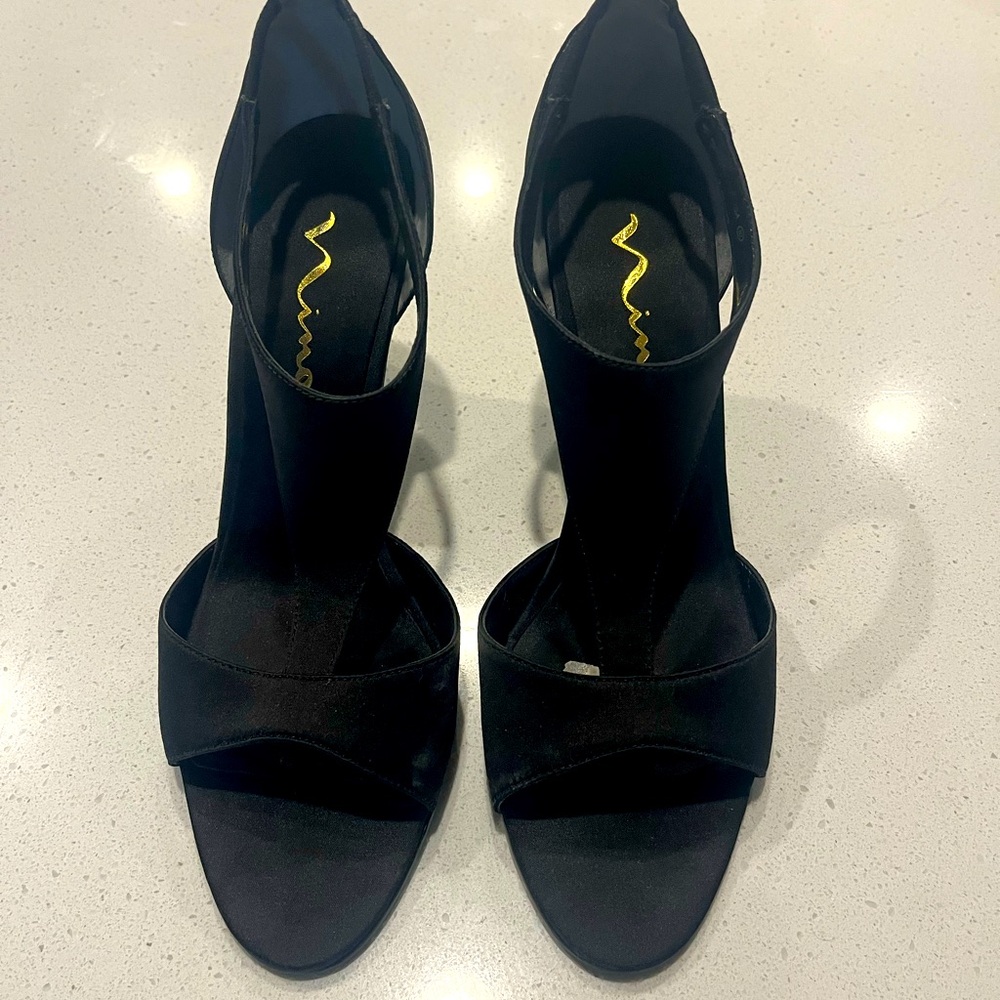 Nina Black Women's Heels